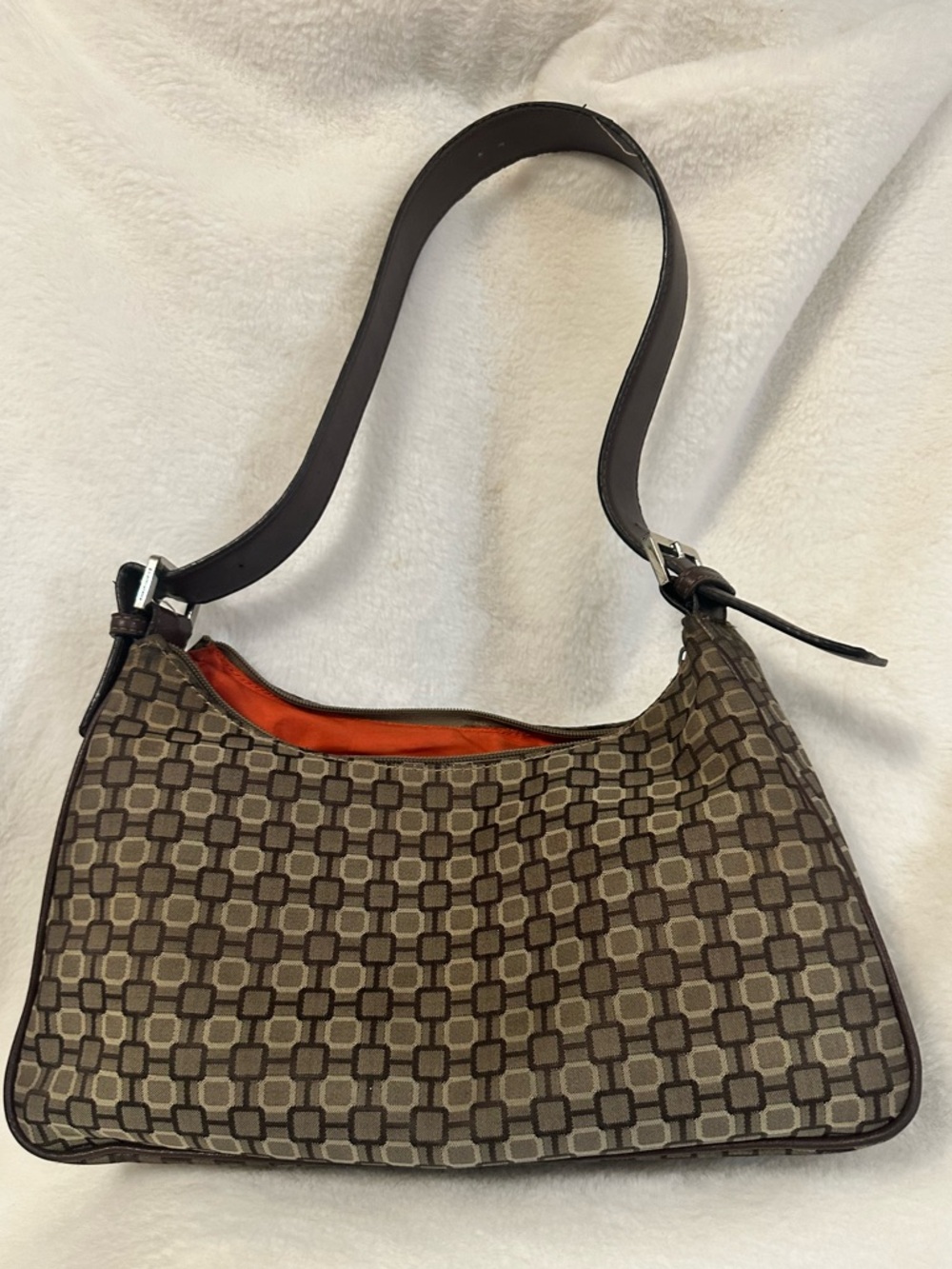 Geometric Pattern Shoulder Bag - Picture 2 of 5